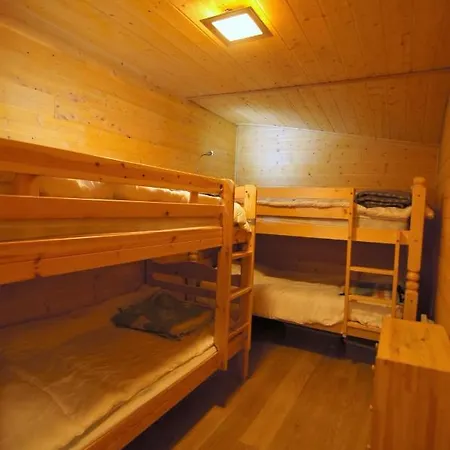 Les Silenes Pyrenes 2000 Meuble Touristique 4 Etoiles Lejlighed *